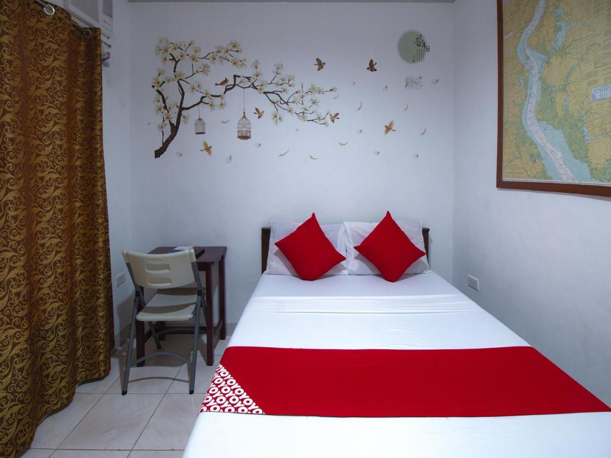 Oyo 771 Darius' Residences Moalboal Bagian luar foto